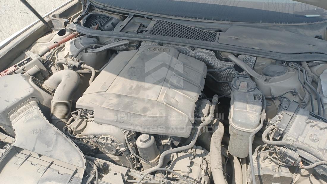 اودي ايه 6 2020 — خليج المحرك — صورة 30