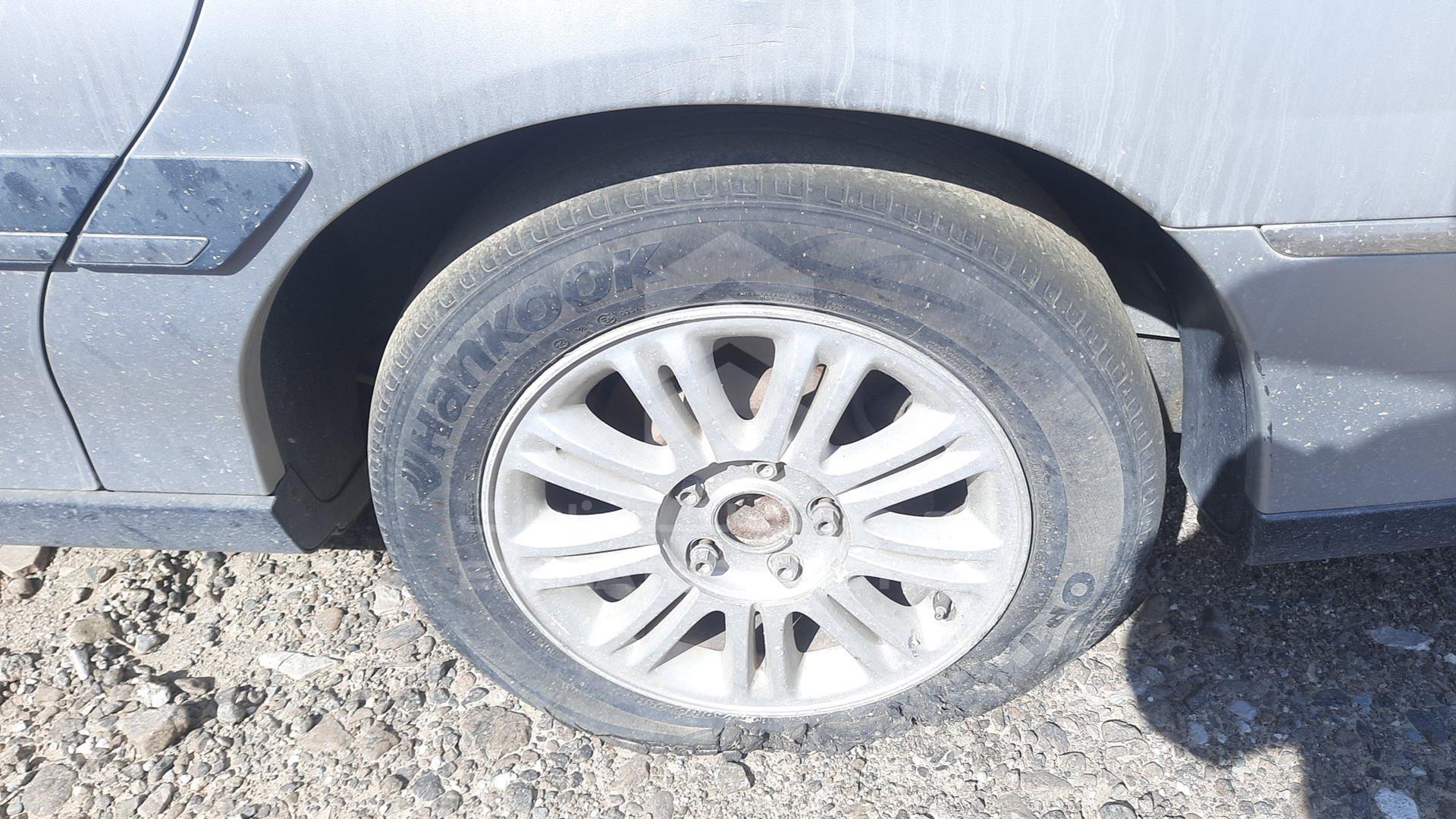 2004 CHEVROLET CAPRICE VIN: 6G1KK52F14L163242