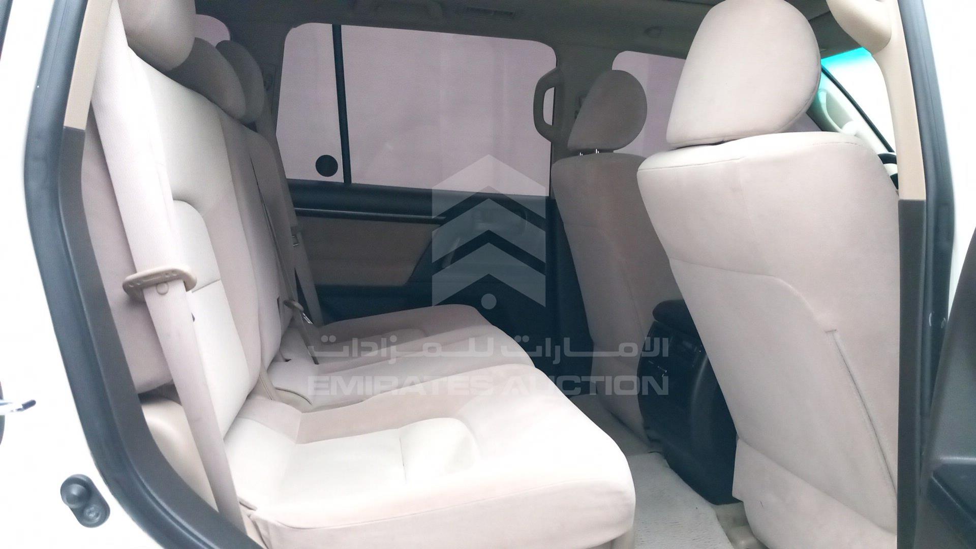 2009 TOYOTA LAND CRUISER VIN: JTMHU09J695010180
