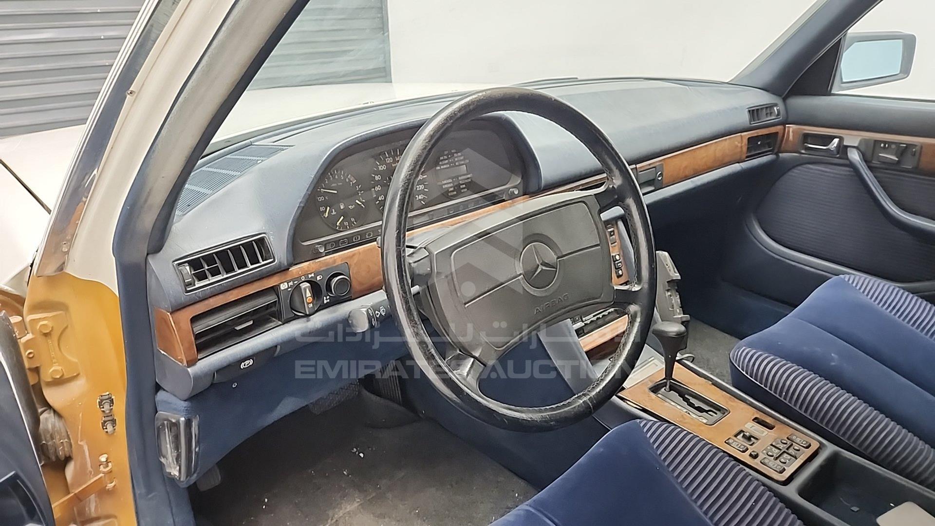 1988 MERCEDES SEL 560 VIN: WDB1260371A413501