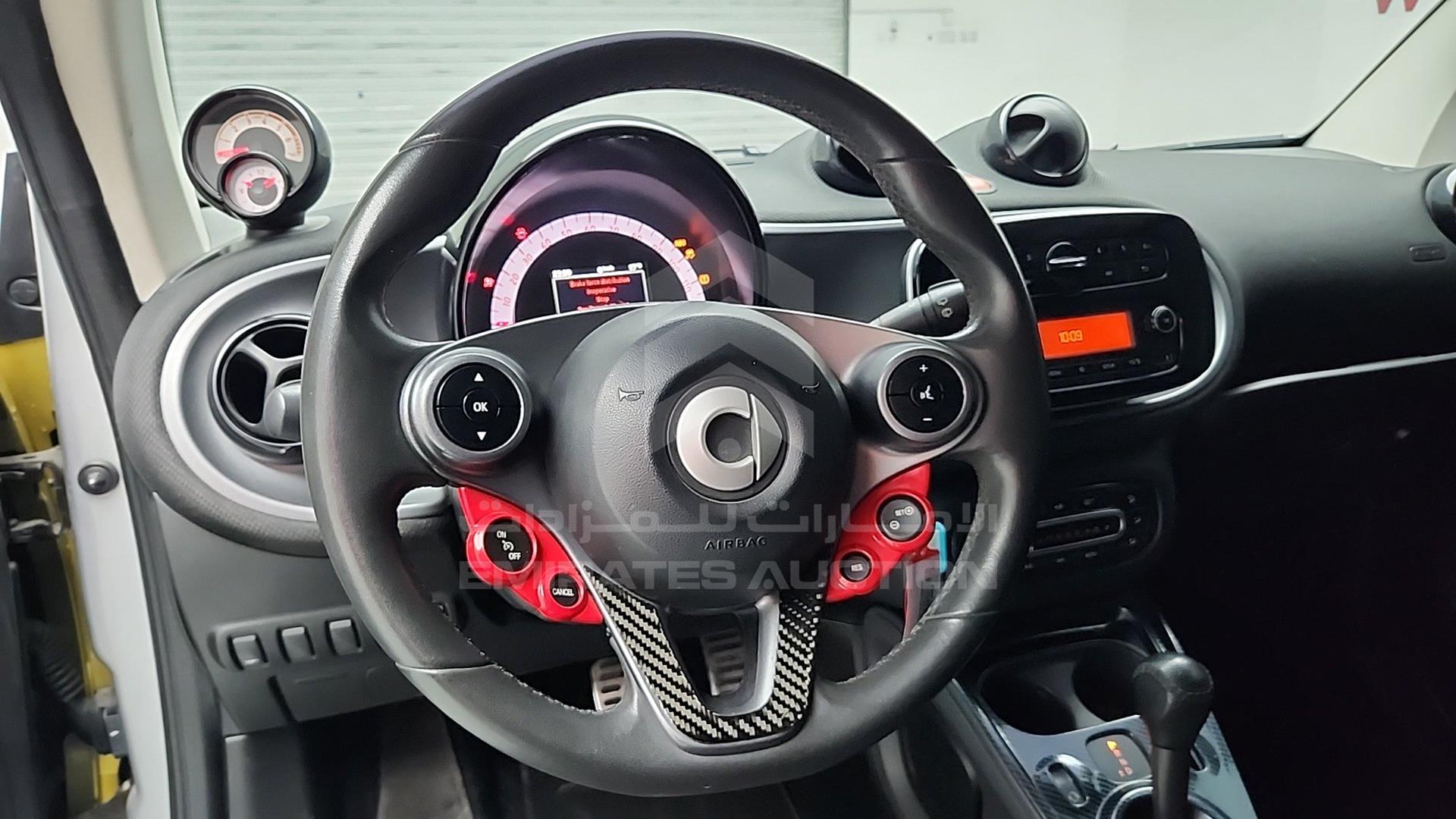 2016 SMART FORTWO VIN: WMEFJ5DA2GK071952