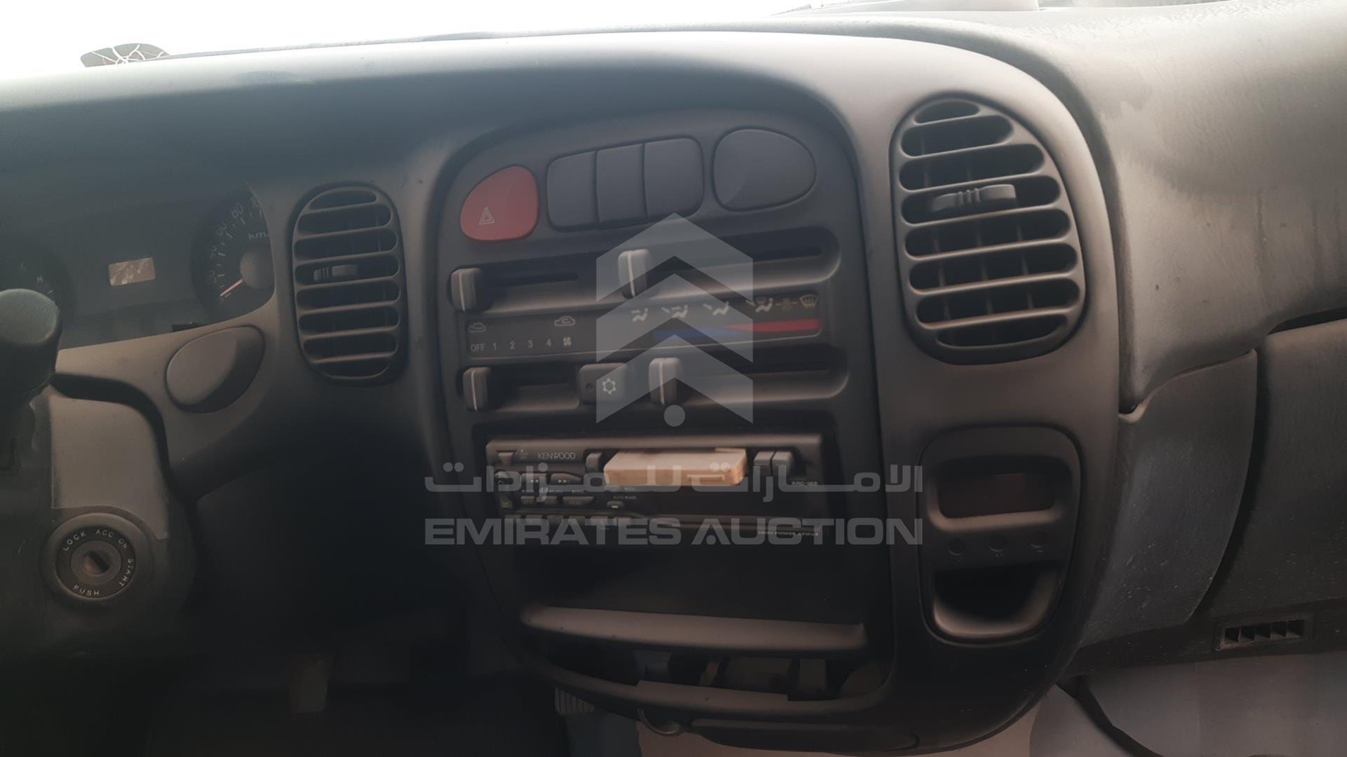 2005 HYUNDAI H1 VIN: KMJWVH7W65U645864