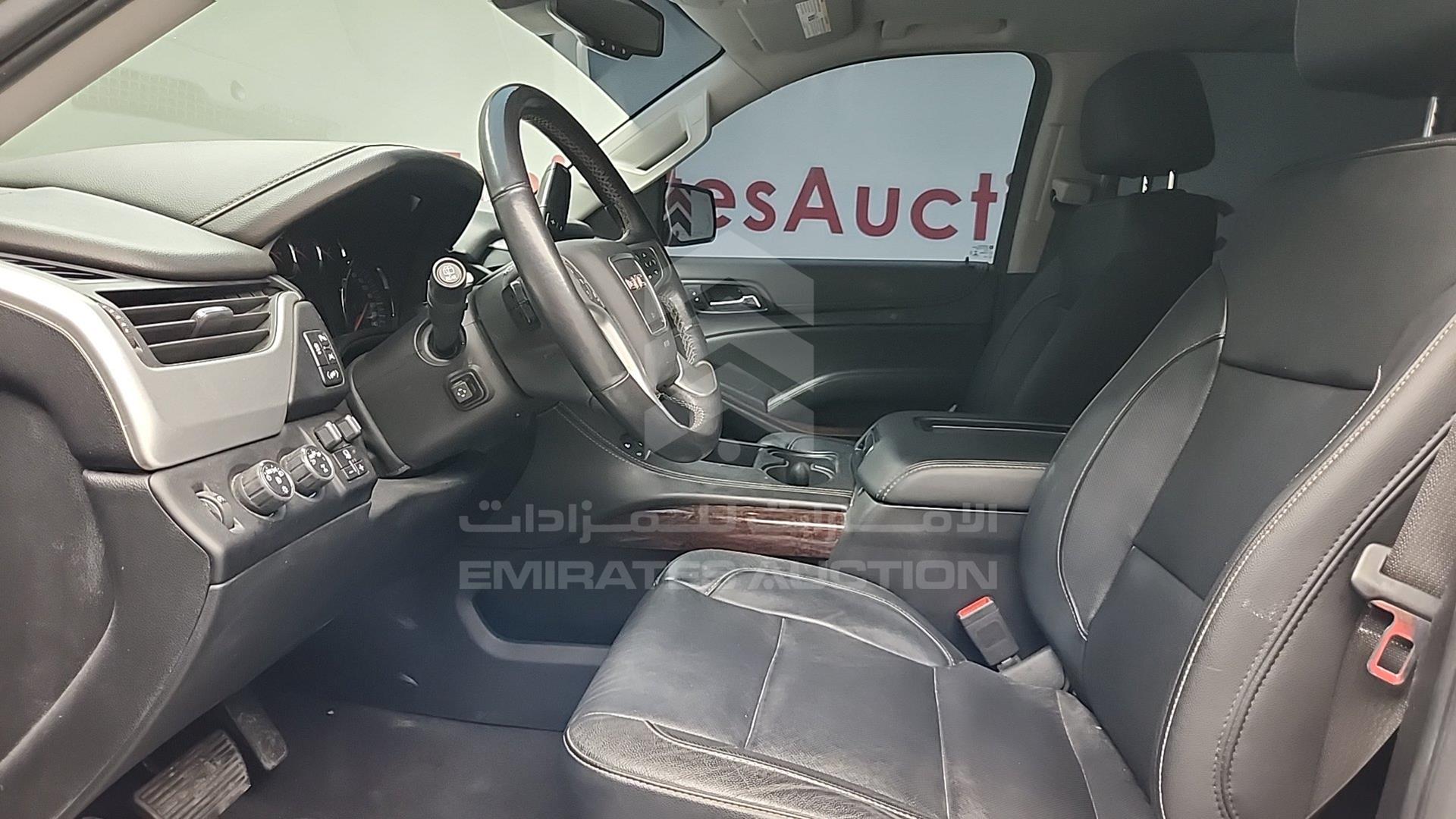 2020 GMC YUKON VIN: 1GKS2GKC4LR273725
