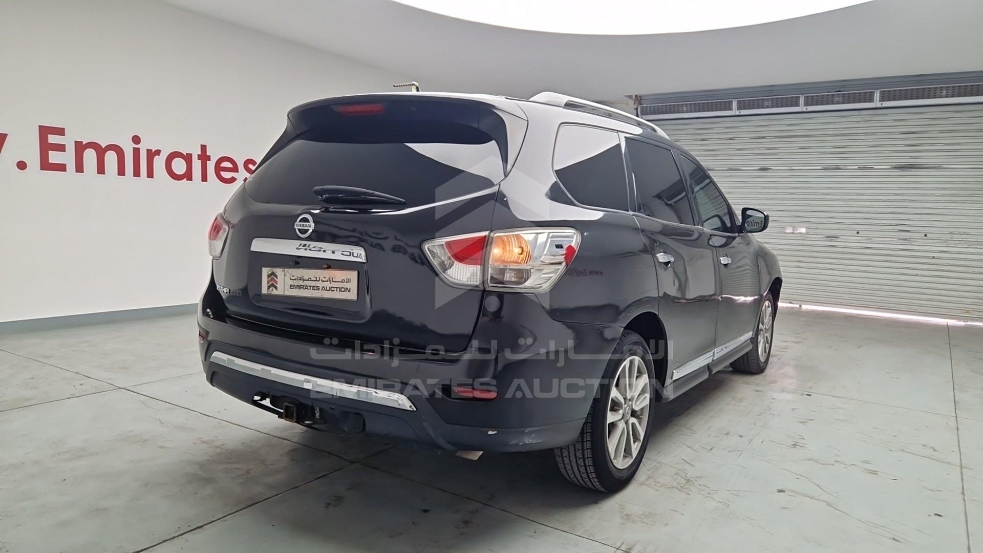 2015 NISSAN PATHFINDER VIN: 5N1AR2MM6FC620132