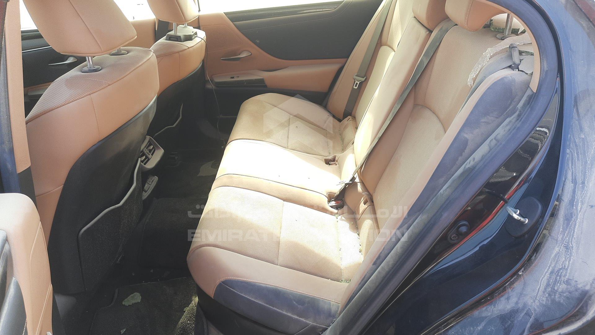 2023 LEXUS ES 300H VIN: JTHB21B11P2201207