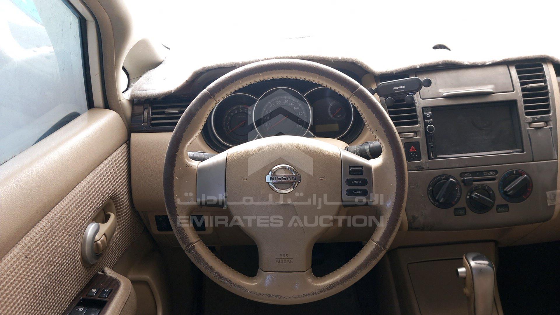 2011 NISSAN TIIDA VIN: 3N1BC1A80BL384686