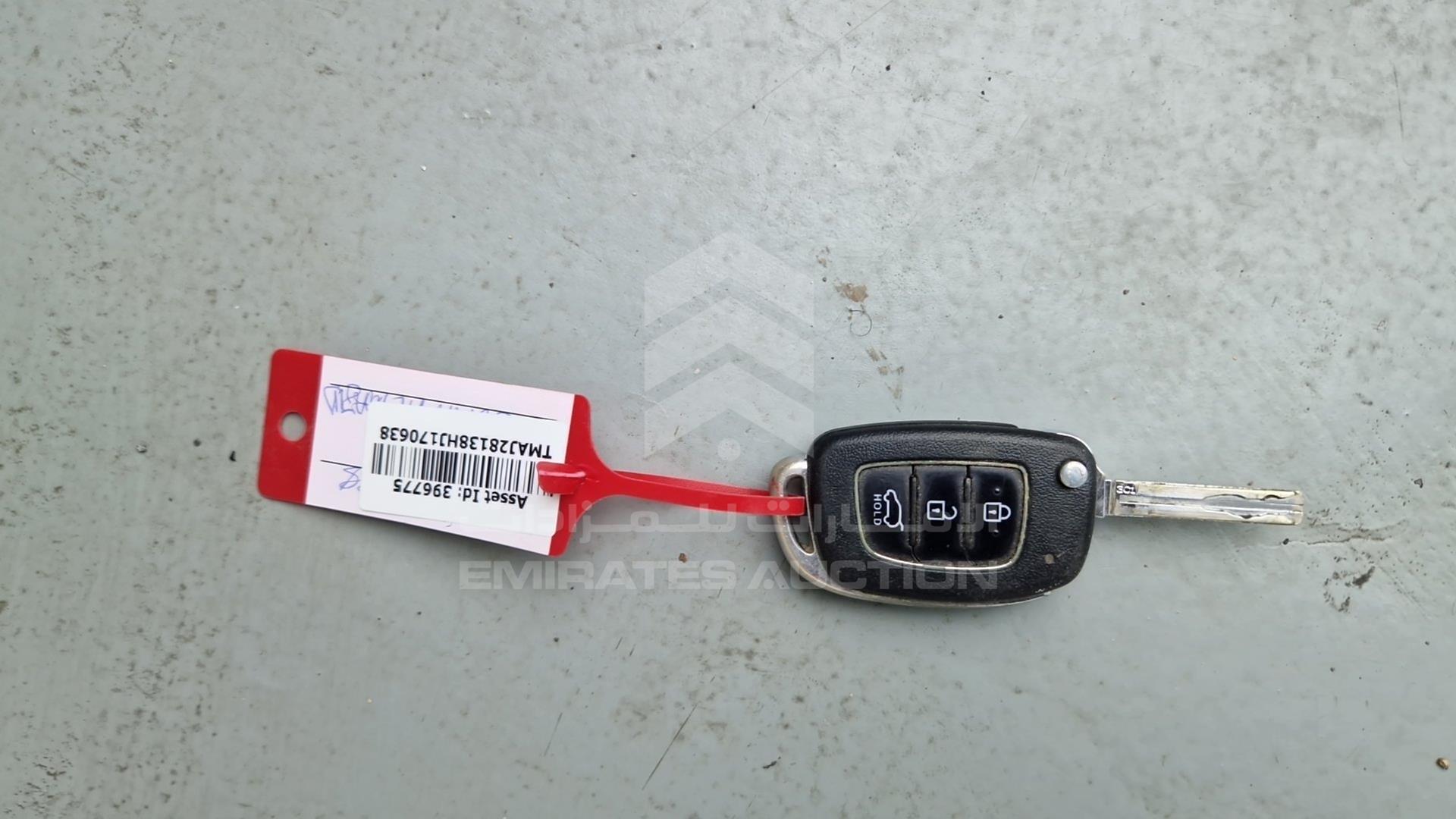 2017 HYUNDAI TUCSON VIN: TMAJ28138HJ170638