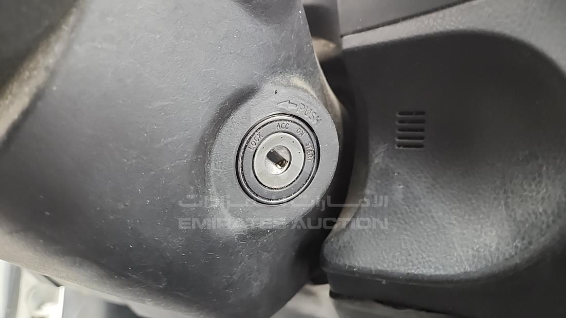 تويوتا كورولا 2016 — المفاتيح — صورة 5