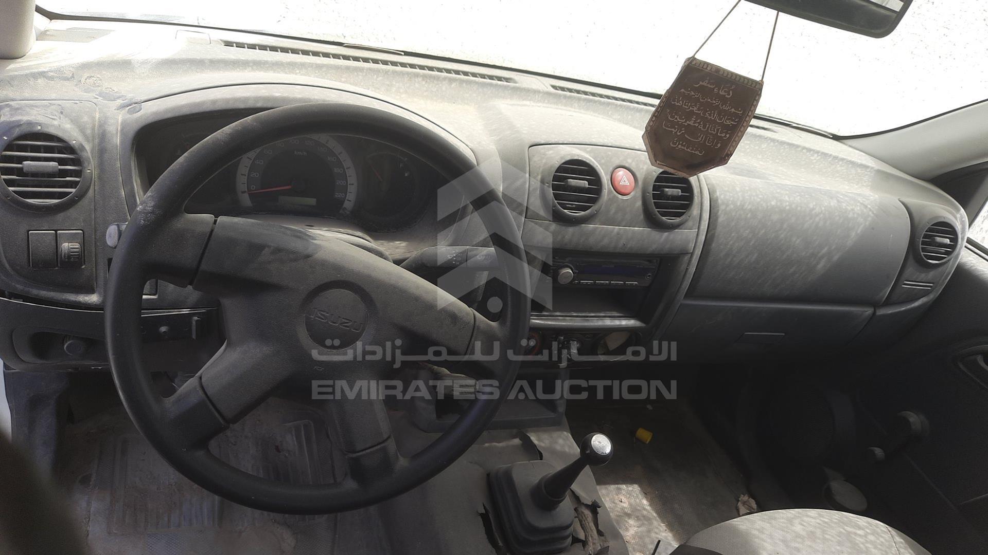 2012 ISUZU D-MAX VIN: MPAEL34C6CH501099