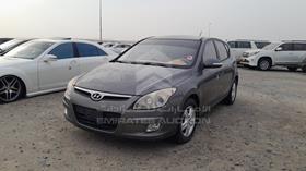 2010 Hyundai I 30 — Front Left Angle — Photo 5 — Thumbnail