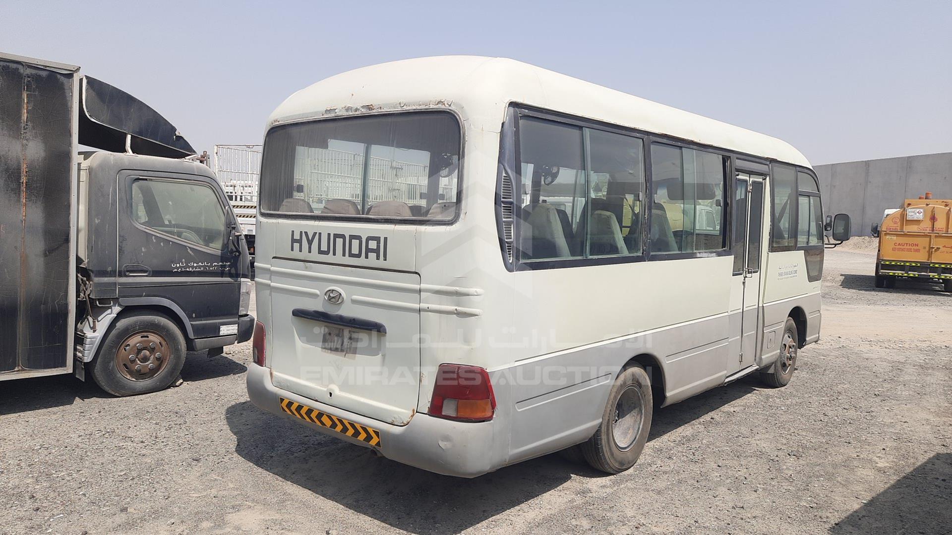 2005 HYUNDAI COUNTY VIN: KMJHD17F75C025324