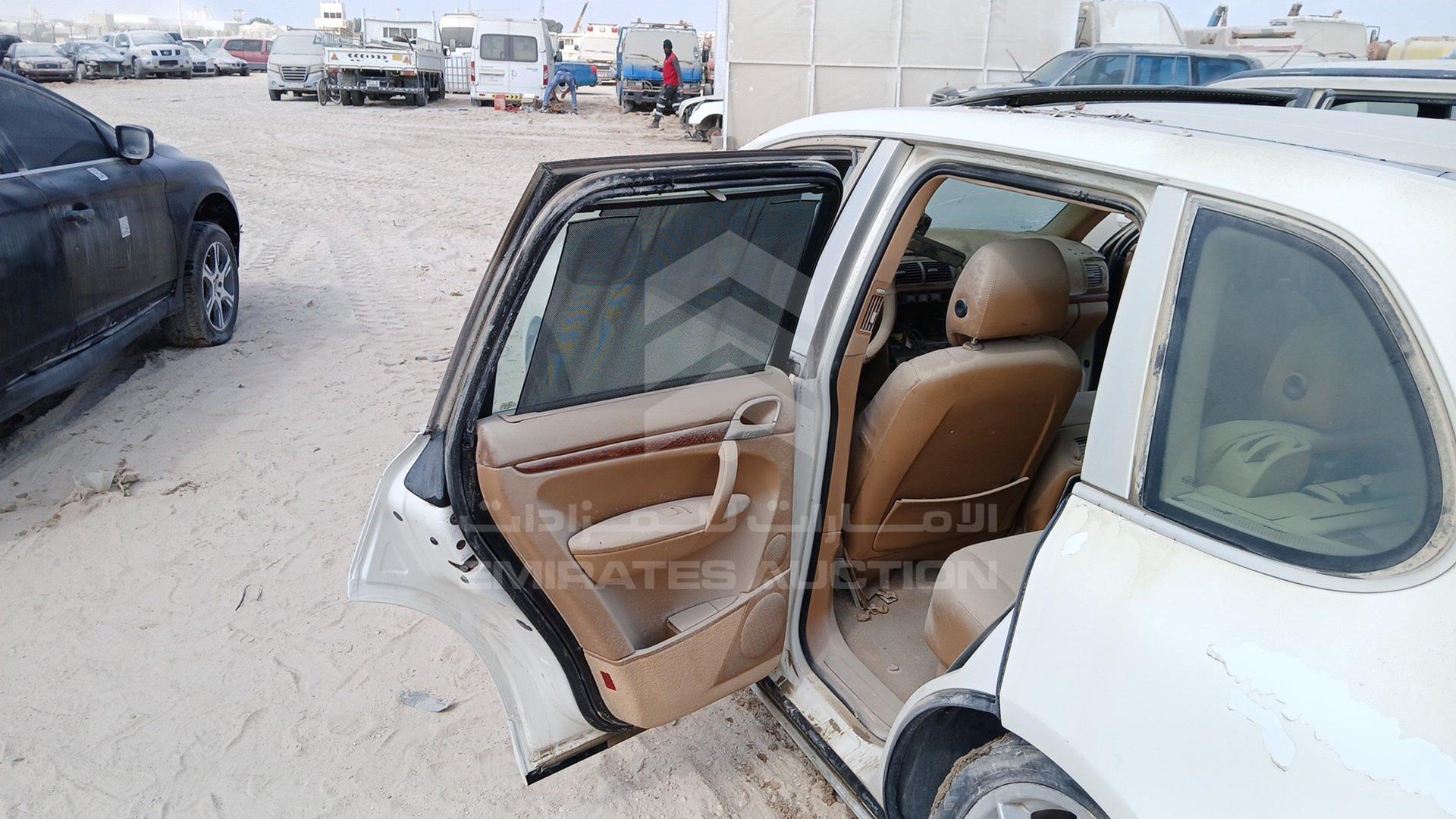 2004 PORSCHE CAYENNE VIN: WP1ZZZ9PZ4LA47841