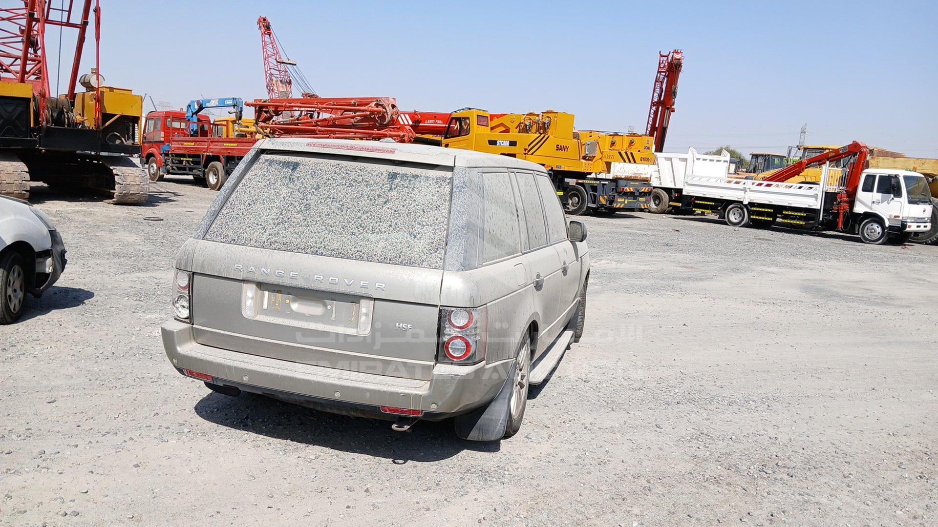 2010 RANGE ROVER HSE VIN: SALLMAMD4AA330788
