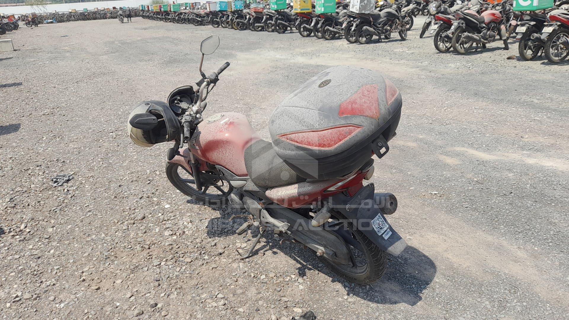 2014 HONDA CBF150 MA VIN: ME4KC09CGE8772922