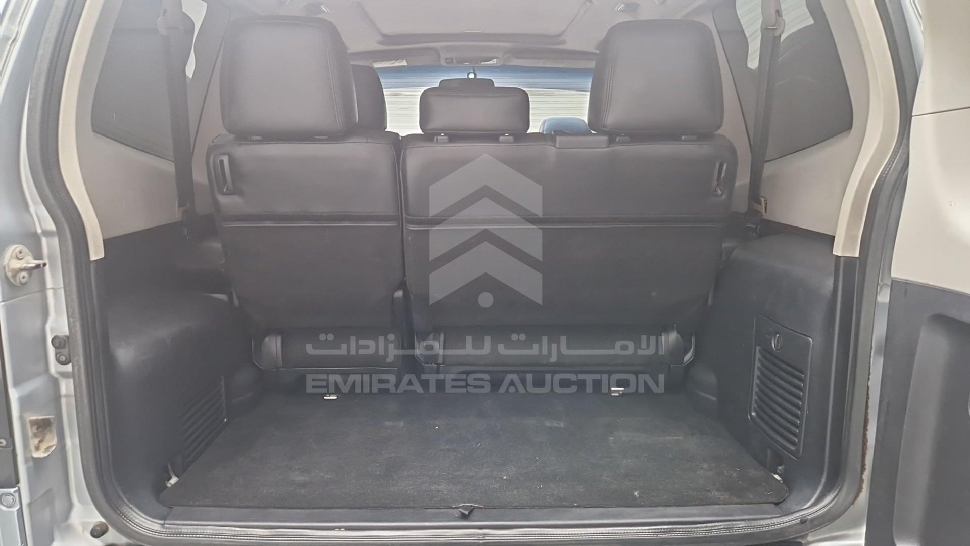 2009 MITSUBISHI PAJERO VIN: JMYMYV87W9J702367