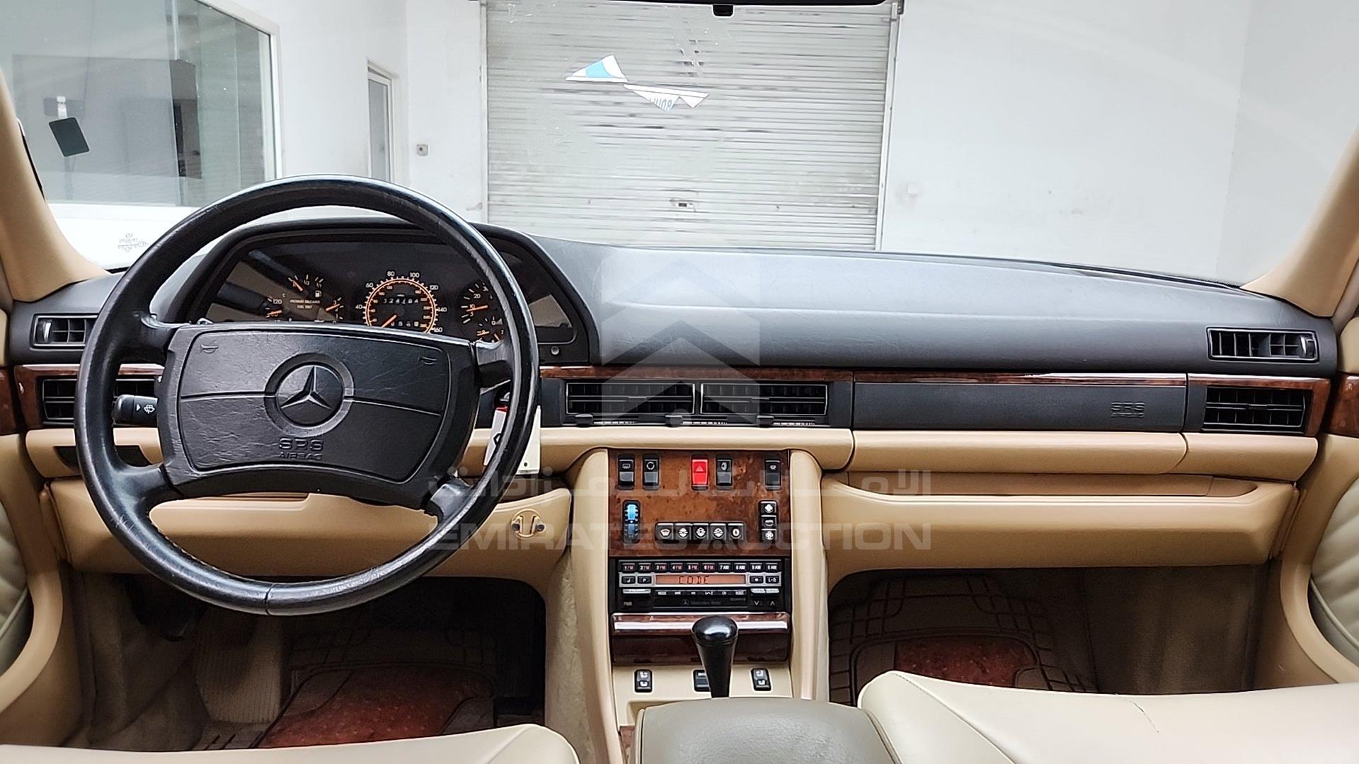 1991 MERCEDES SEL 560 VIN: WDBCA39E4MA600786