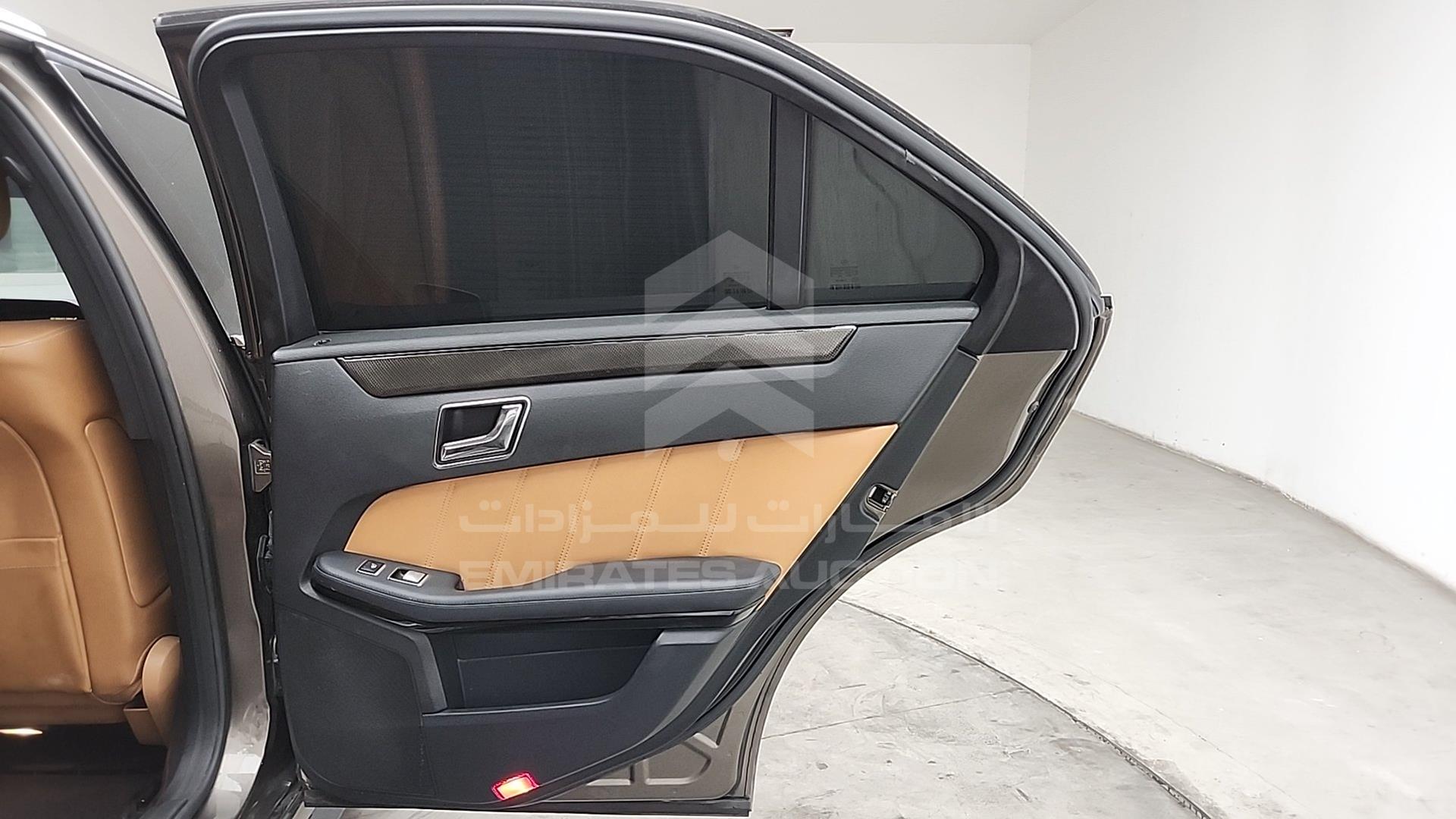 2011 MERCEDES E 550 VIN: WDDHF9AB2BA469907