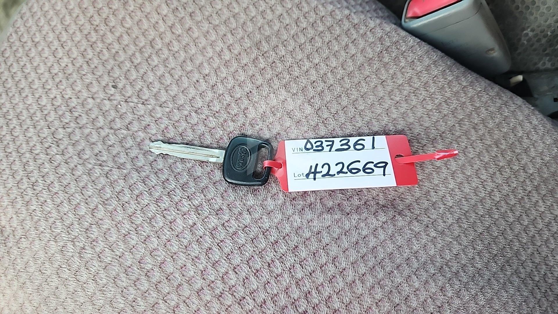 2009 TOYOTA HIACE VIN: JTFHX02PX90037361