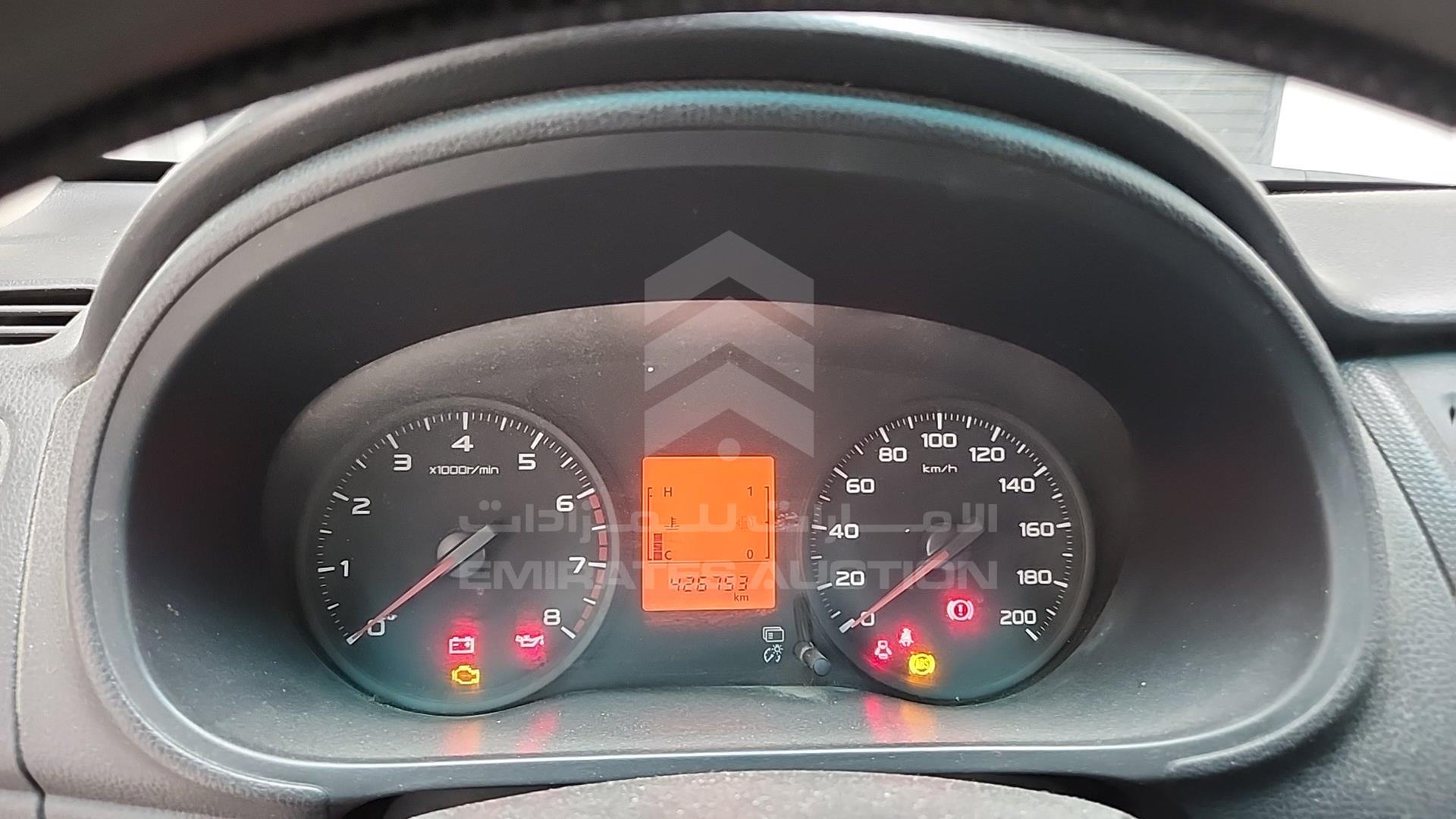 2016 MITSUBISHI L 200 VIN: MMBJNKJ40GH006158
