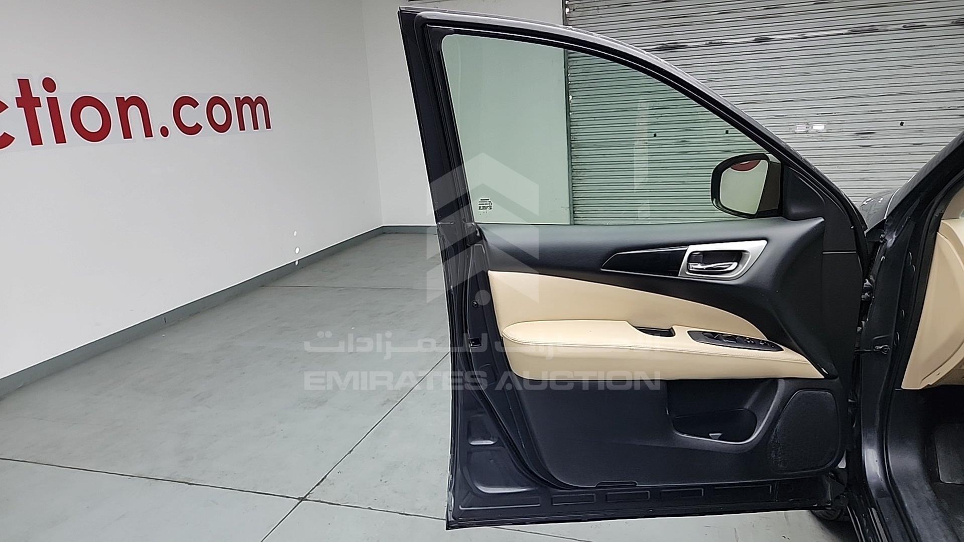 2013 NISSAN PATHFINDER VIN: 5N1AR2MM7DC666727