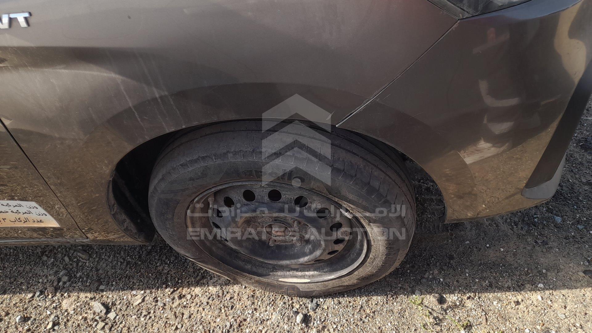 2021 SUZUKI ERTIGA VIN: MA3NC2B12MA256619
