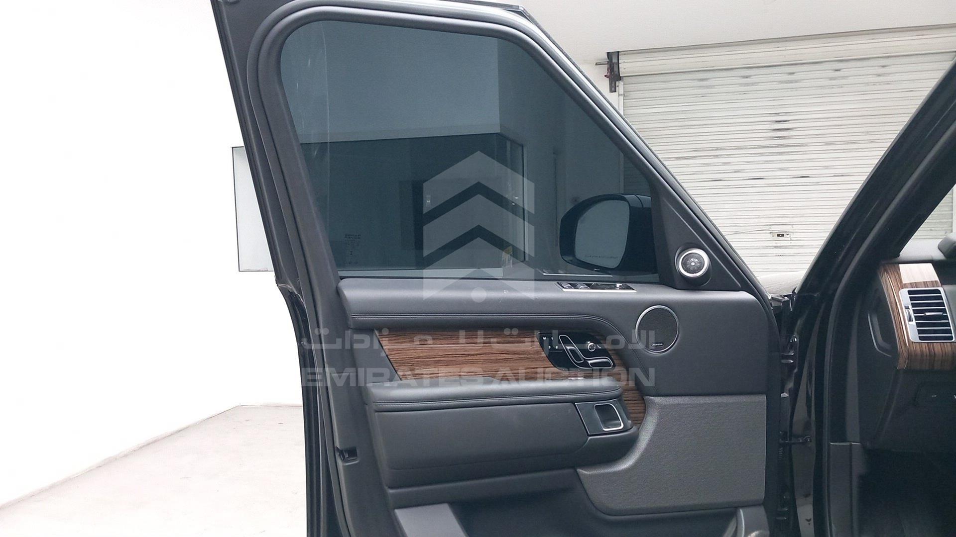 2021 RANGE ROVER --- VIN: SALGA2BU2MA438003