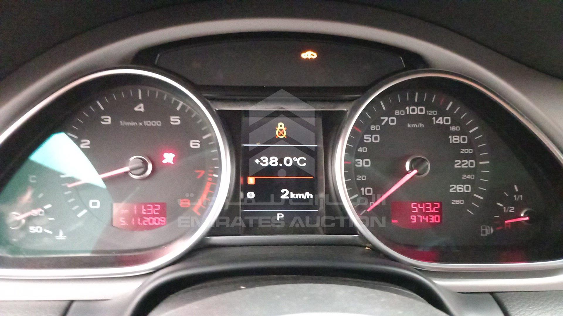 2010 AUDI Q7 VIN: WAUAVD4L4AD032801