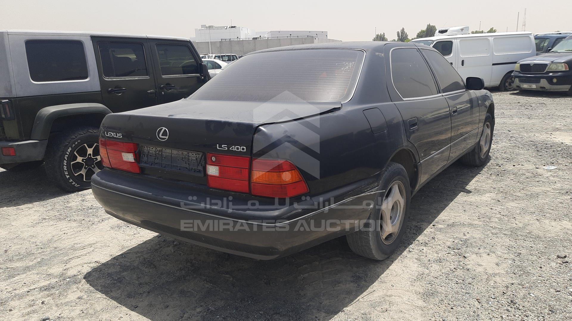 1998 LEXUS LS400 VIN: JT8BH28F2W0125305