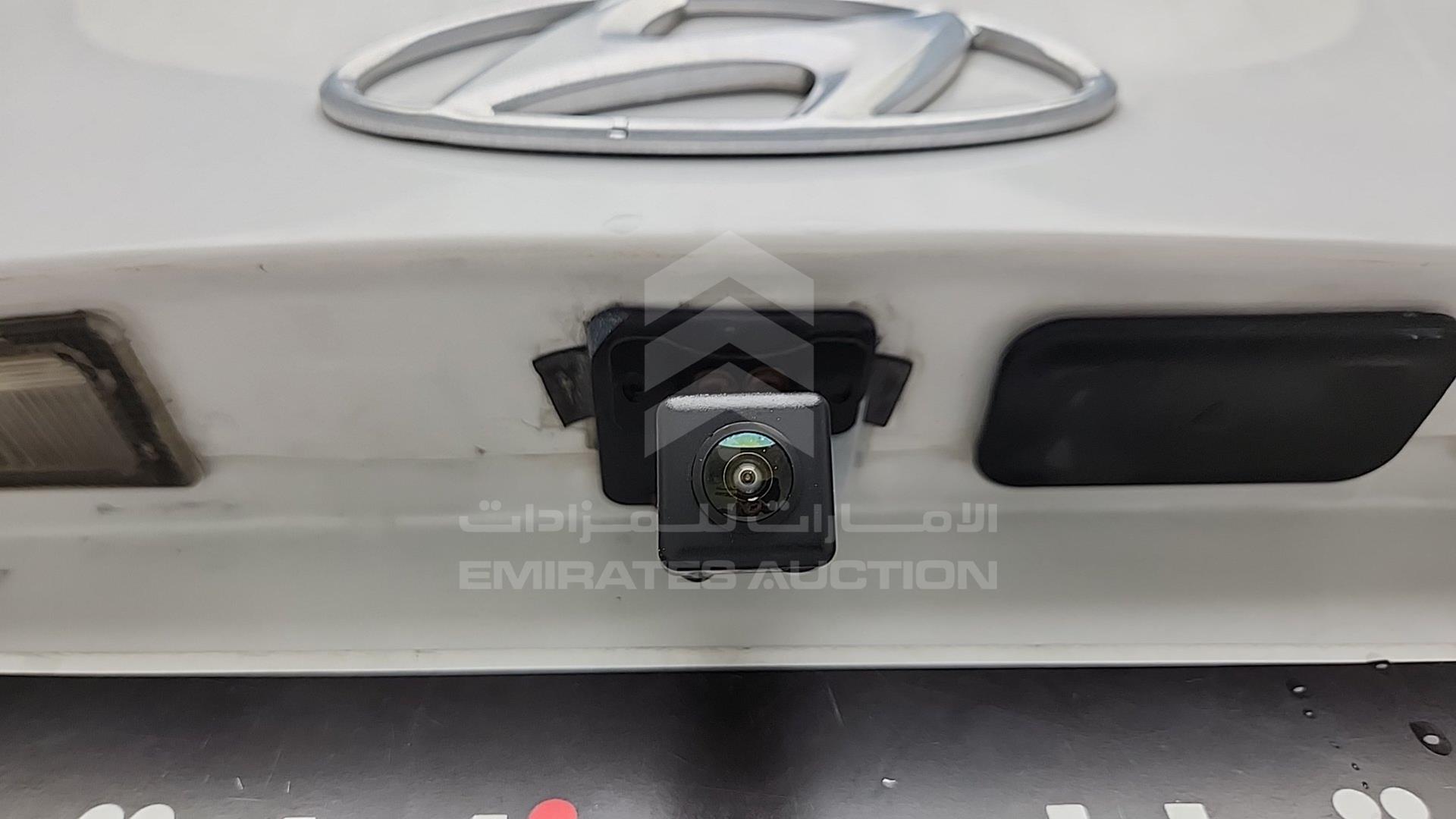 2014 HYUNDAI ELANTRA VIN: KMHDG41C8EU924159