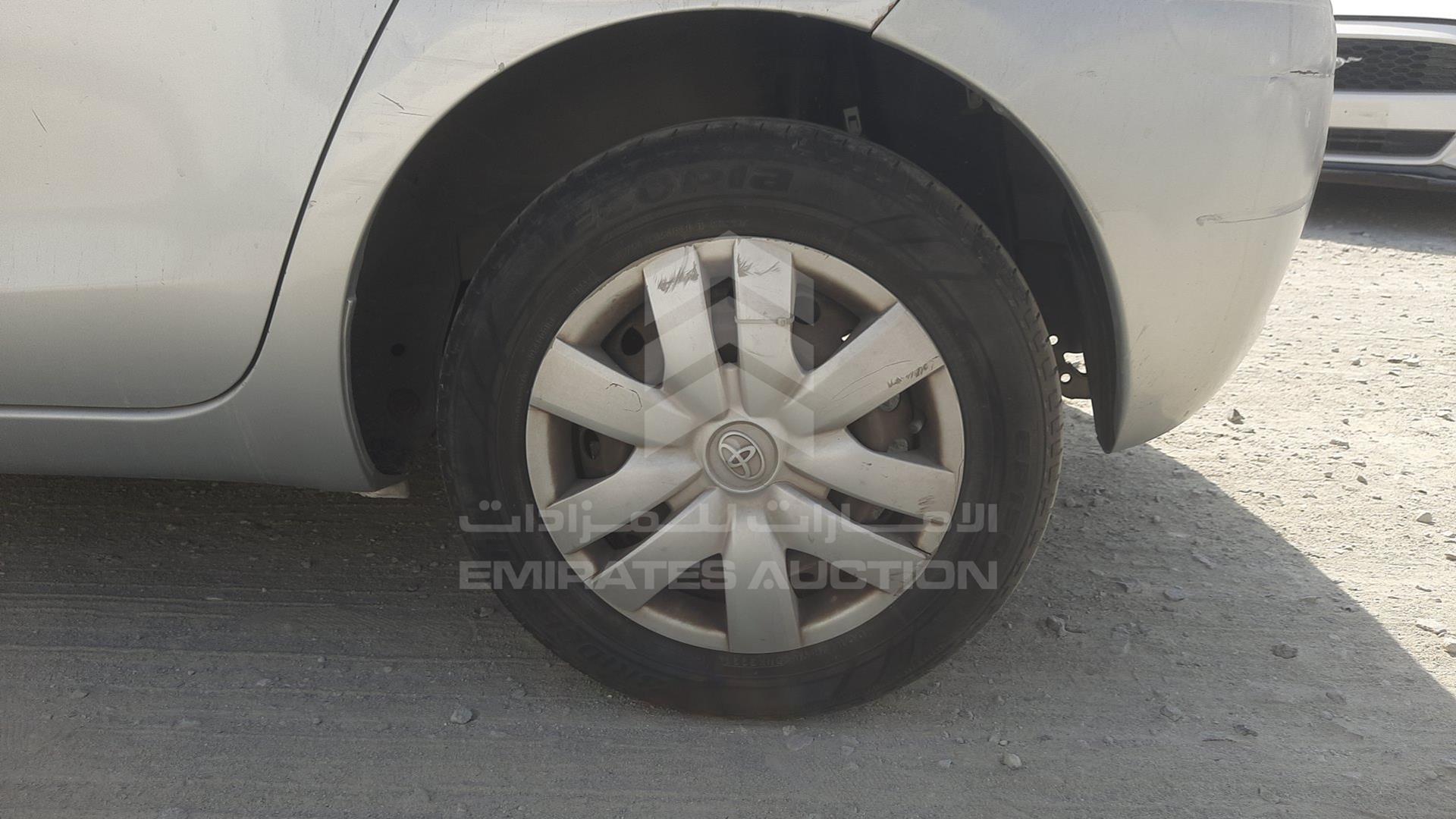 2010 TOYOTA YARIS VIN: JTDKW9239A5144590