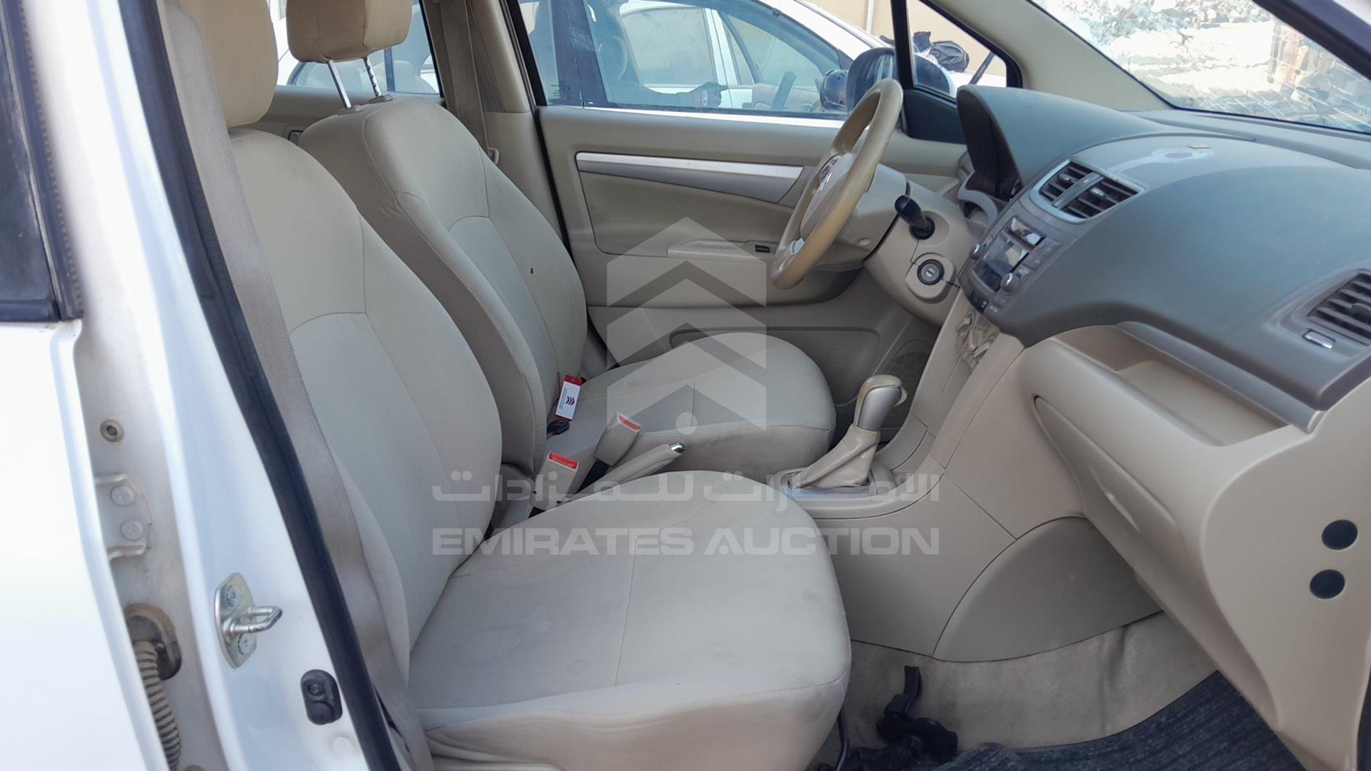 2016 SUZUKI ERTIGA VIN: MA3ZE8A19G0426050