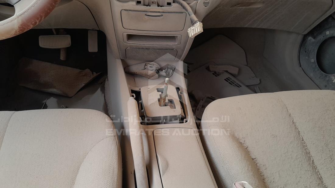 2006 Kia Optima — Gear View — Photo 18