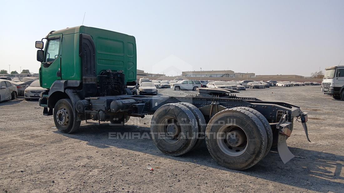 رينو 440 2016 — الزاوية الخلفية اليسرى — صورة 7