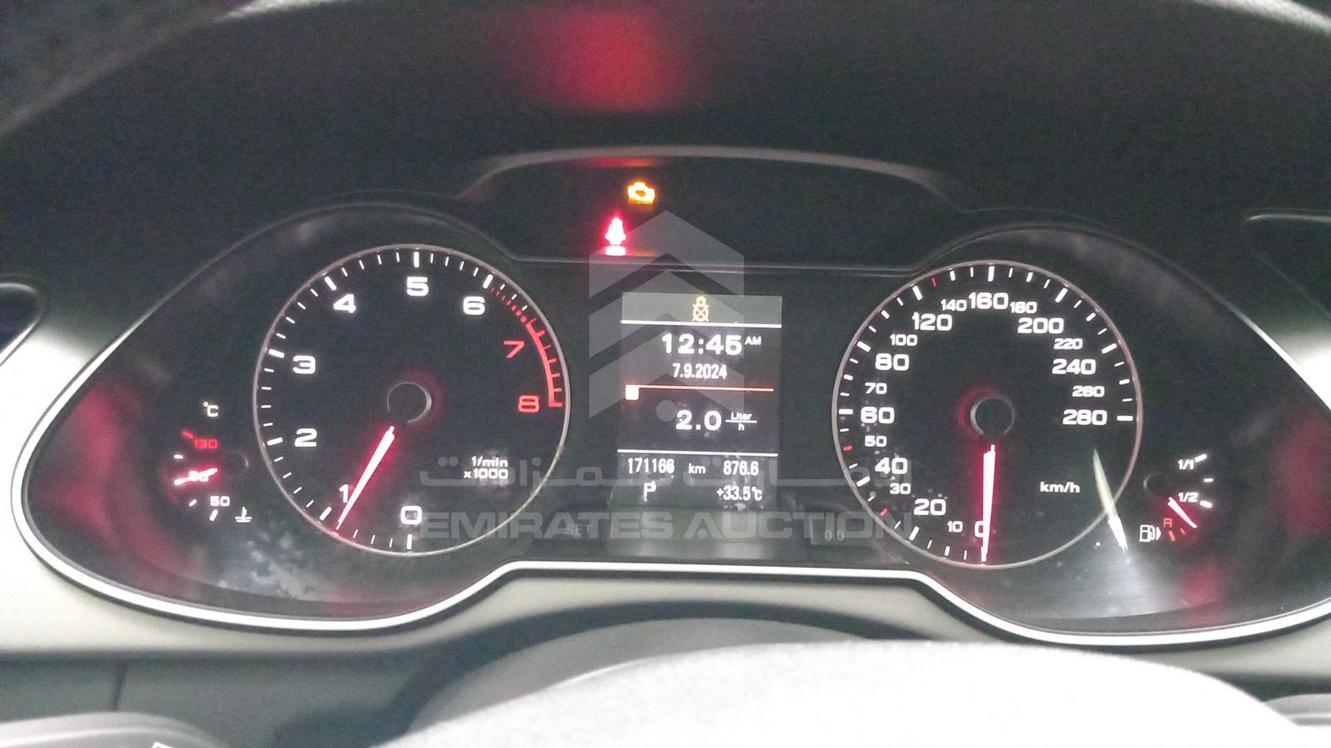 2014 AUDI A4 VIN: WAUACCFL5EN021061