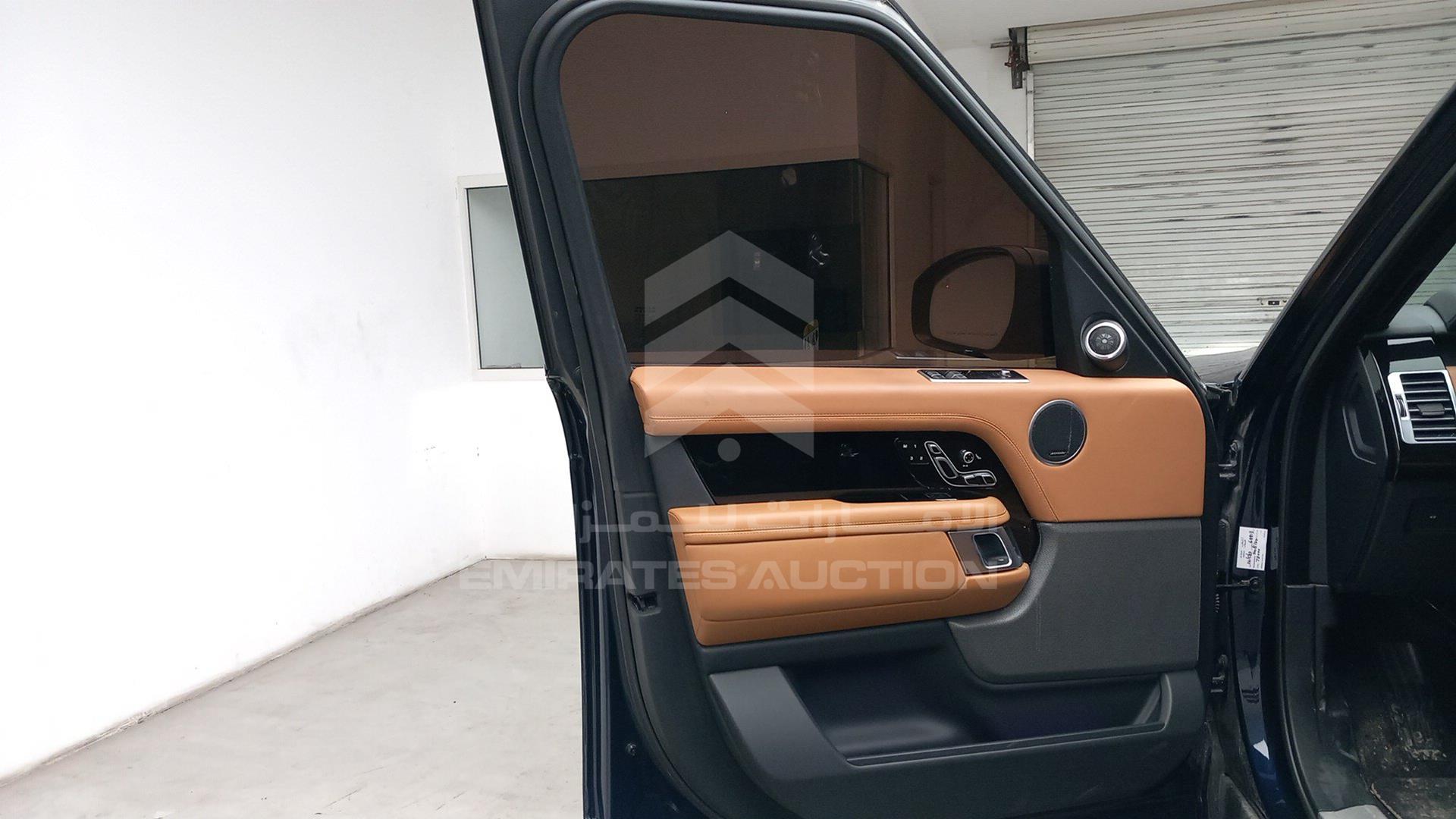 2020 RANGE ROVER VOGUE VIN: SALGA2BU4LA407639