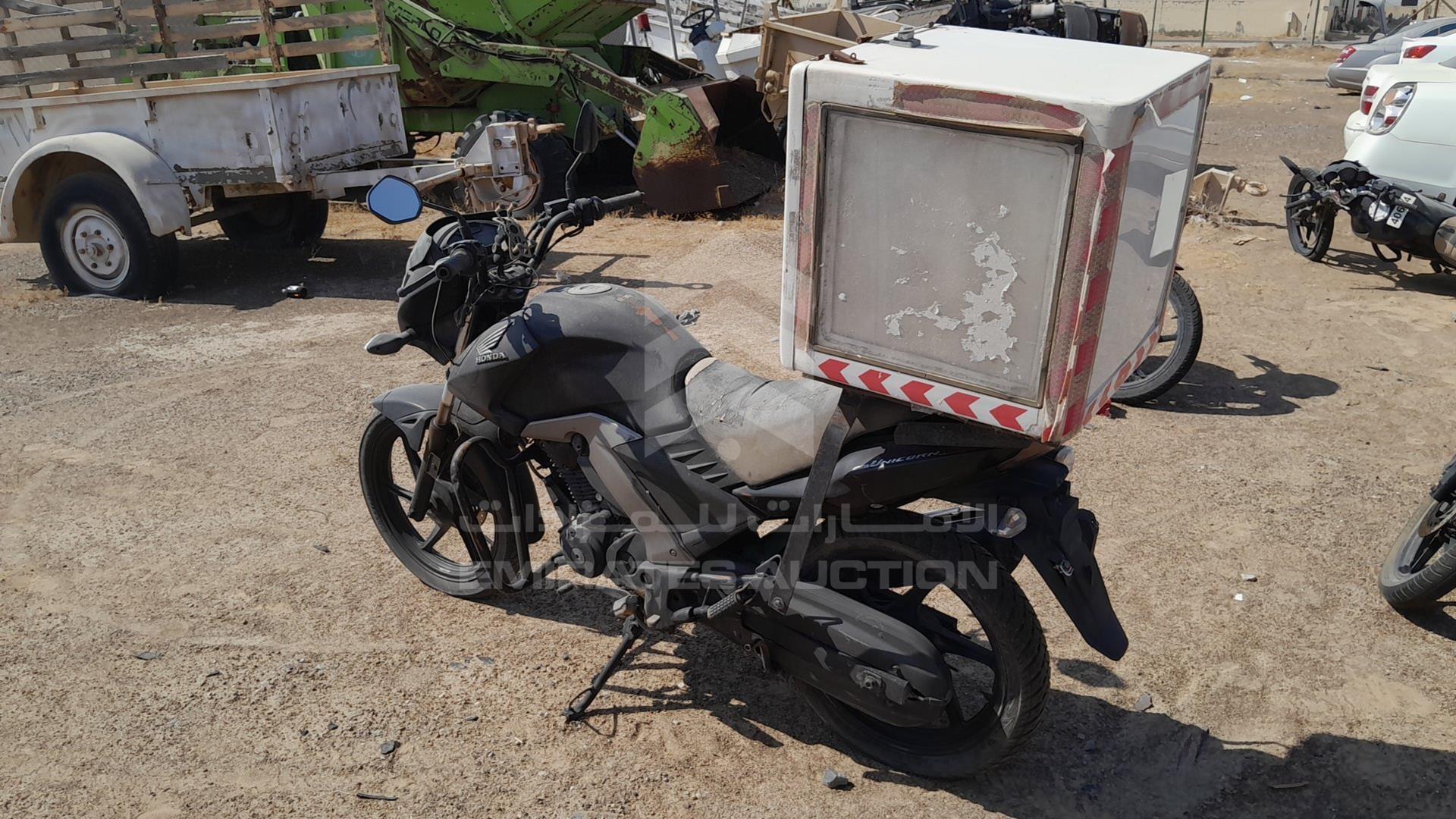 2016 HONDA UNICORN VIN: ME4KC2034G8003201