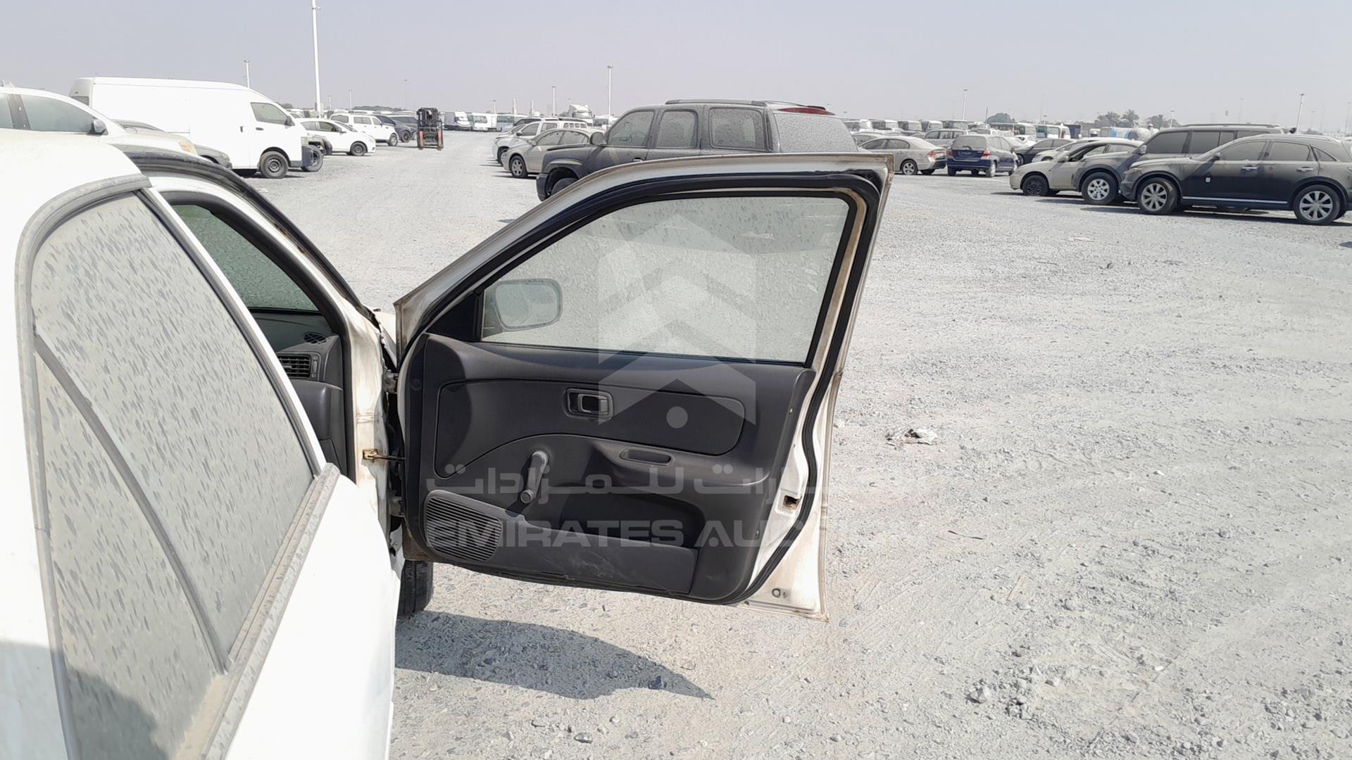 1998 NISSAN SUNNY VIN: JN1BBAB14Z0321637