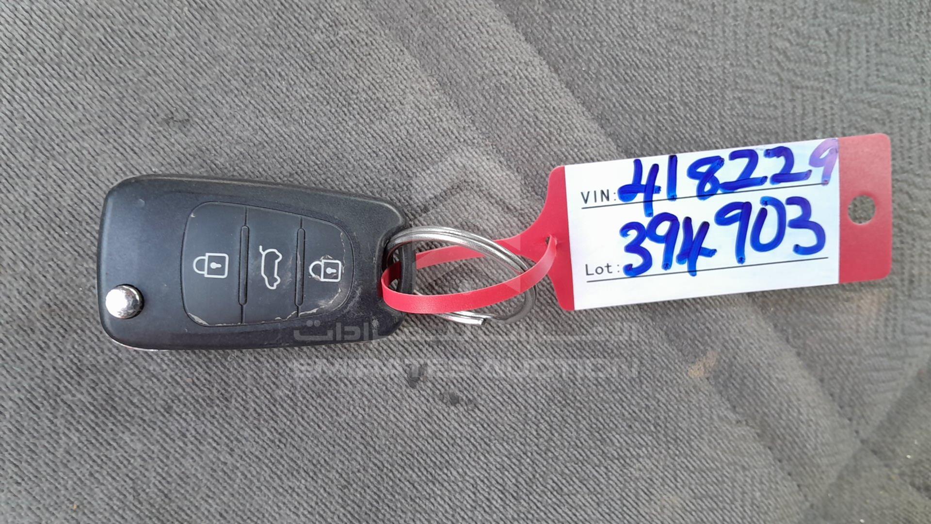 2013 KIA SPORTAGE VIN: KNAPB8123D7418229