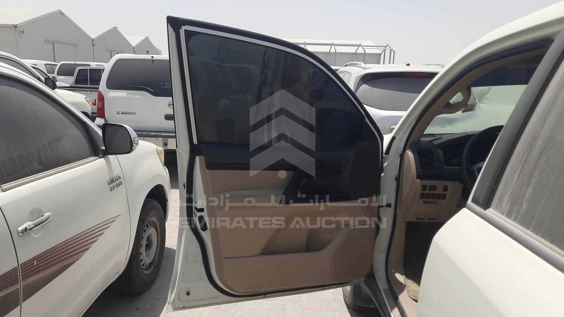 2013 TOYOTA LAND CRUISER VIN: JTMDU09JXD5066033