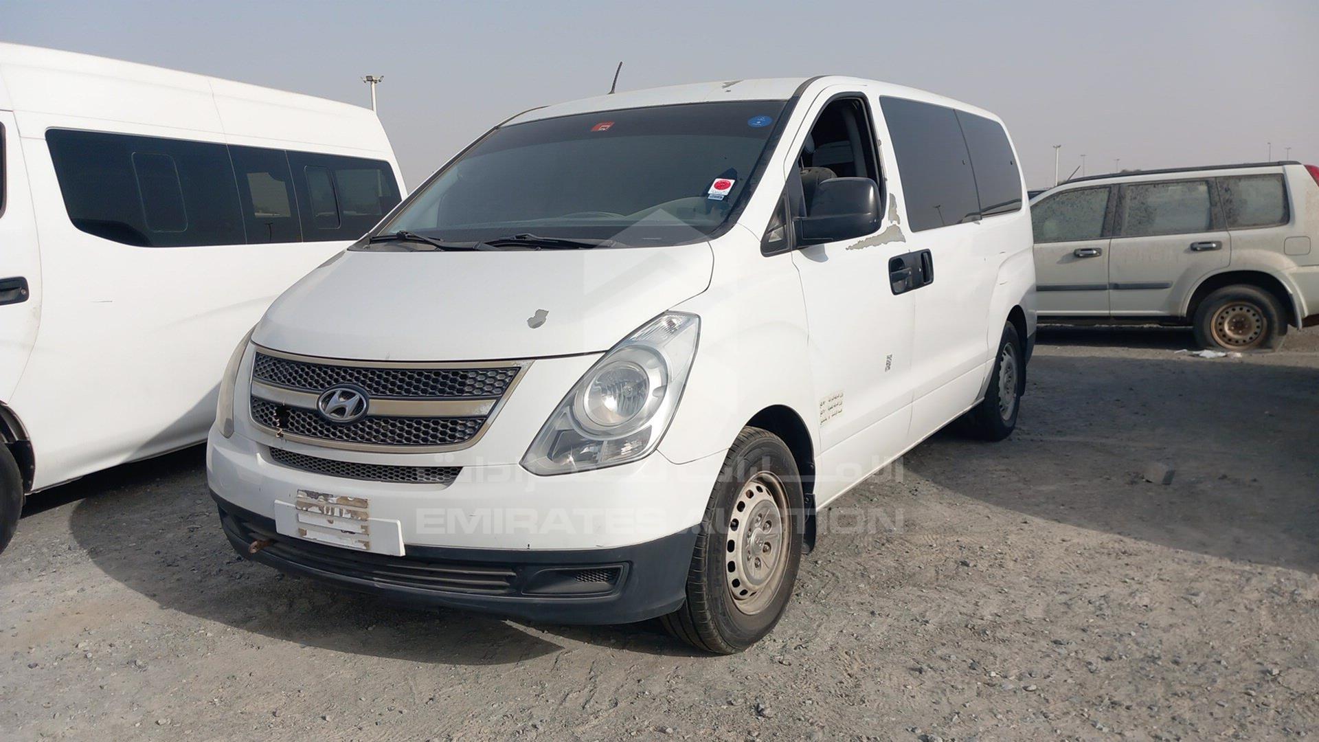 2012 HYUNDAI H1 VIN: KMJWA37R0CU455693