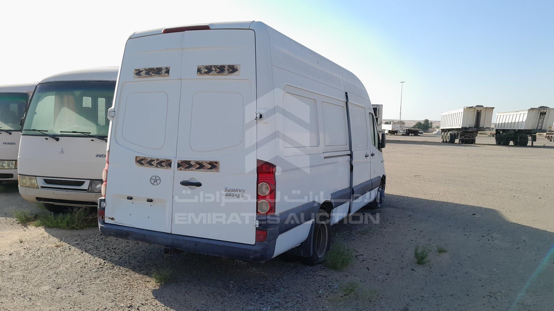 2017 JAC SUNRAY VIN: LJ11KBBCXH1500590
