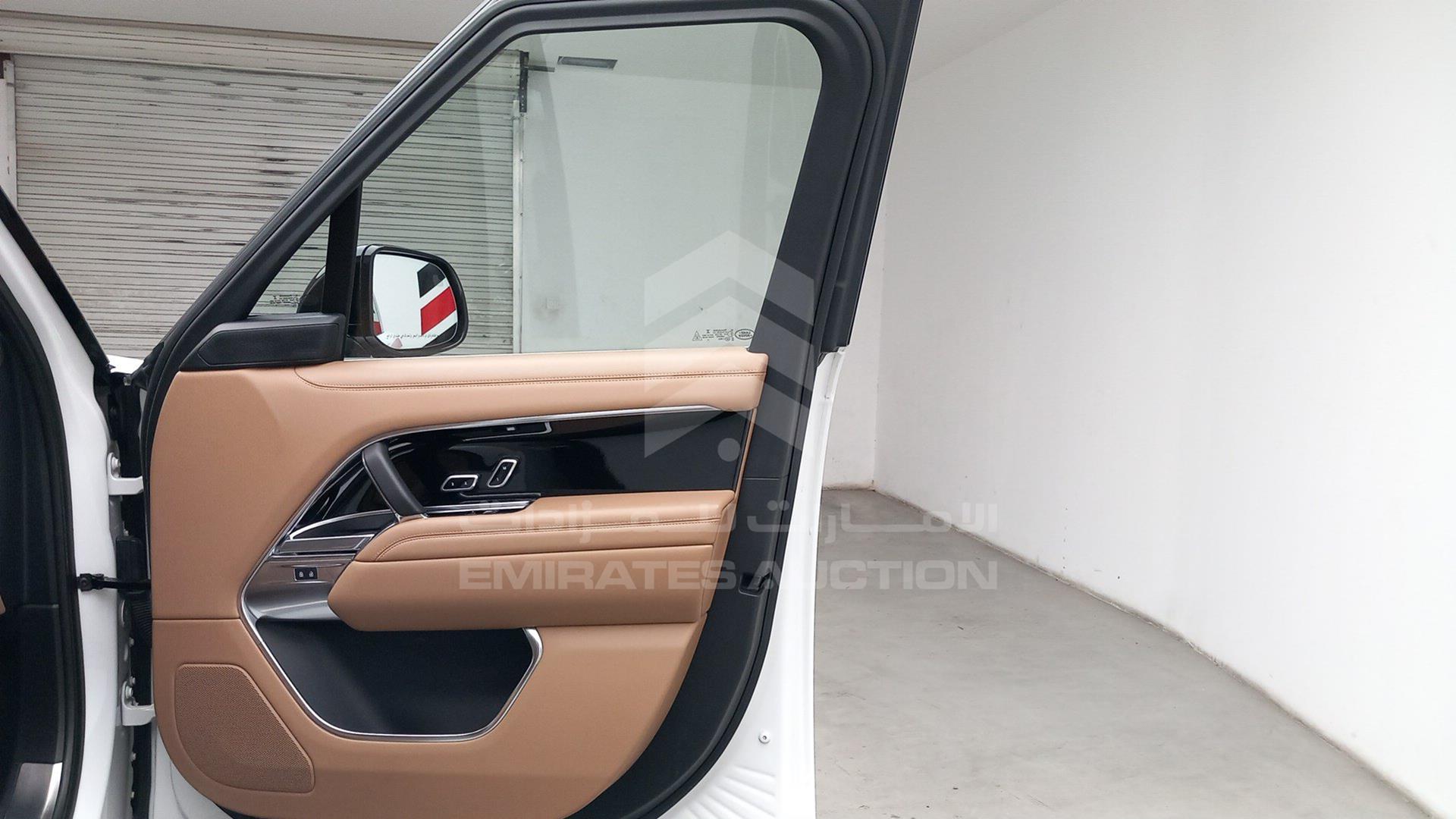 2022 RANGE ROVER VOGUE VIN: SALKA9B70NA007514
