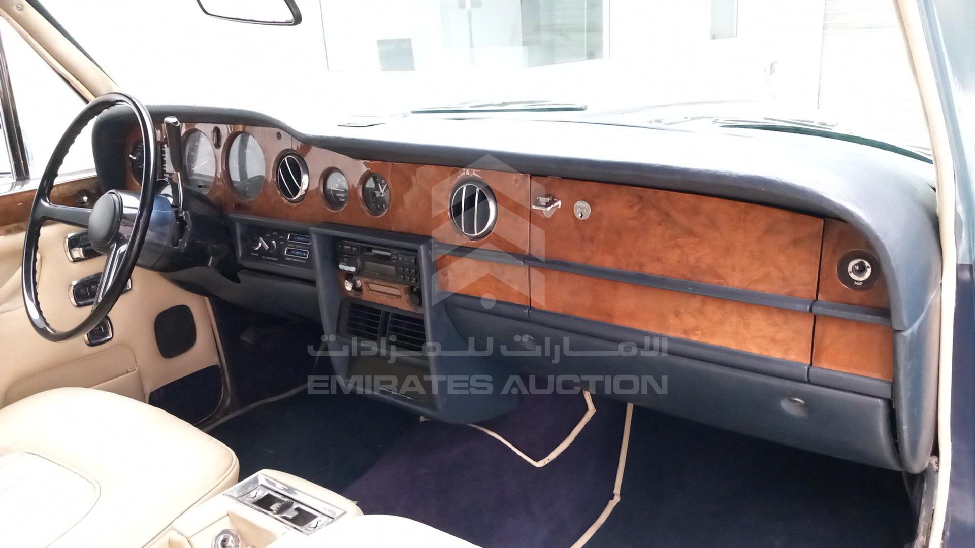 1980 ROLLS-ROYCE SILVER SHADOW VIN: SRL40372