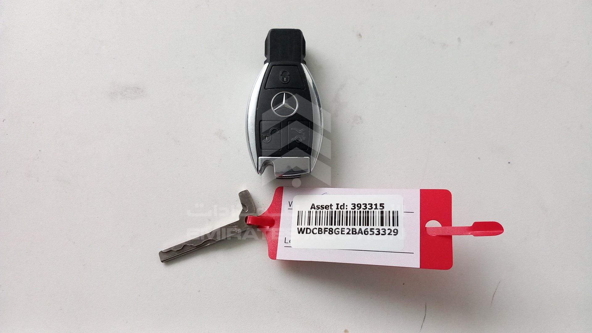 2011 MERCEDES GL 500 VIN: WDCBF8GE2BA653329