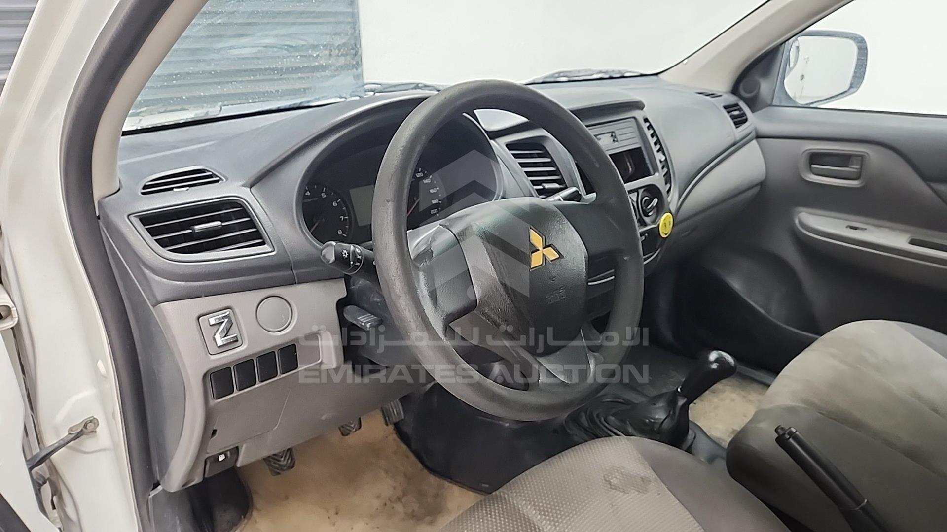 2016 MITSUBISHI L 200 VIN: MMBJNKJ40GH059683