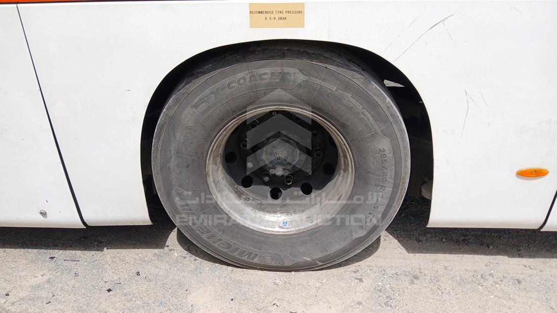 2017 King Long Bus — Rear Right Tyre — Photo 43
