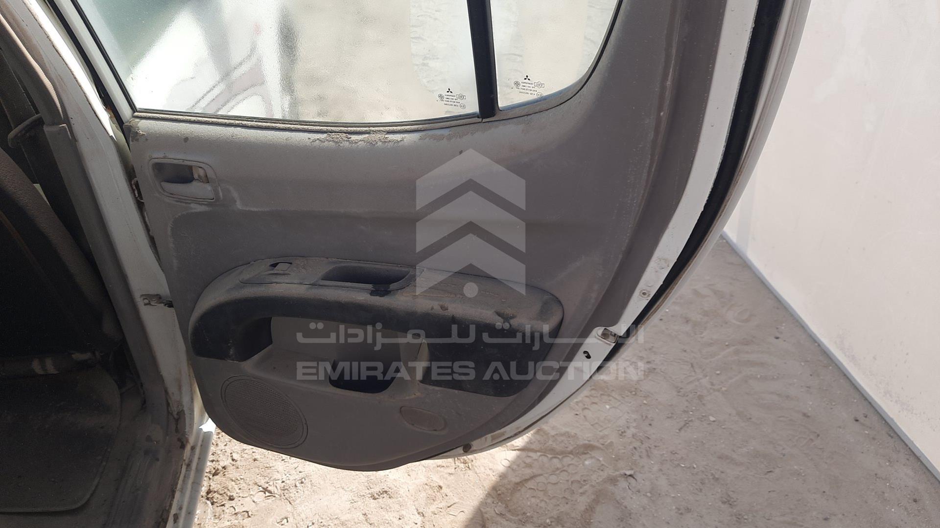 2008 MITSUBISHI L 200 VIN: MMBJNKA508D056574