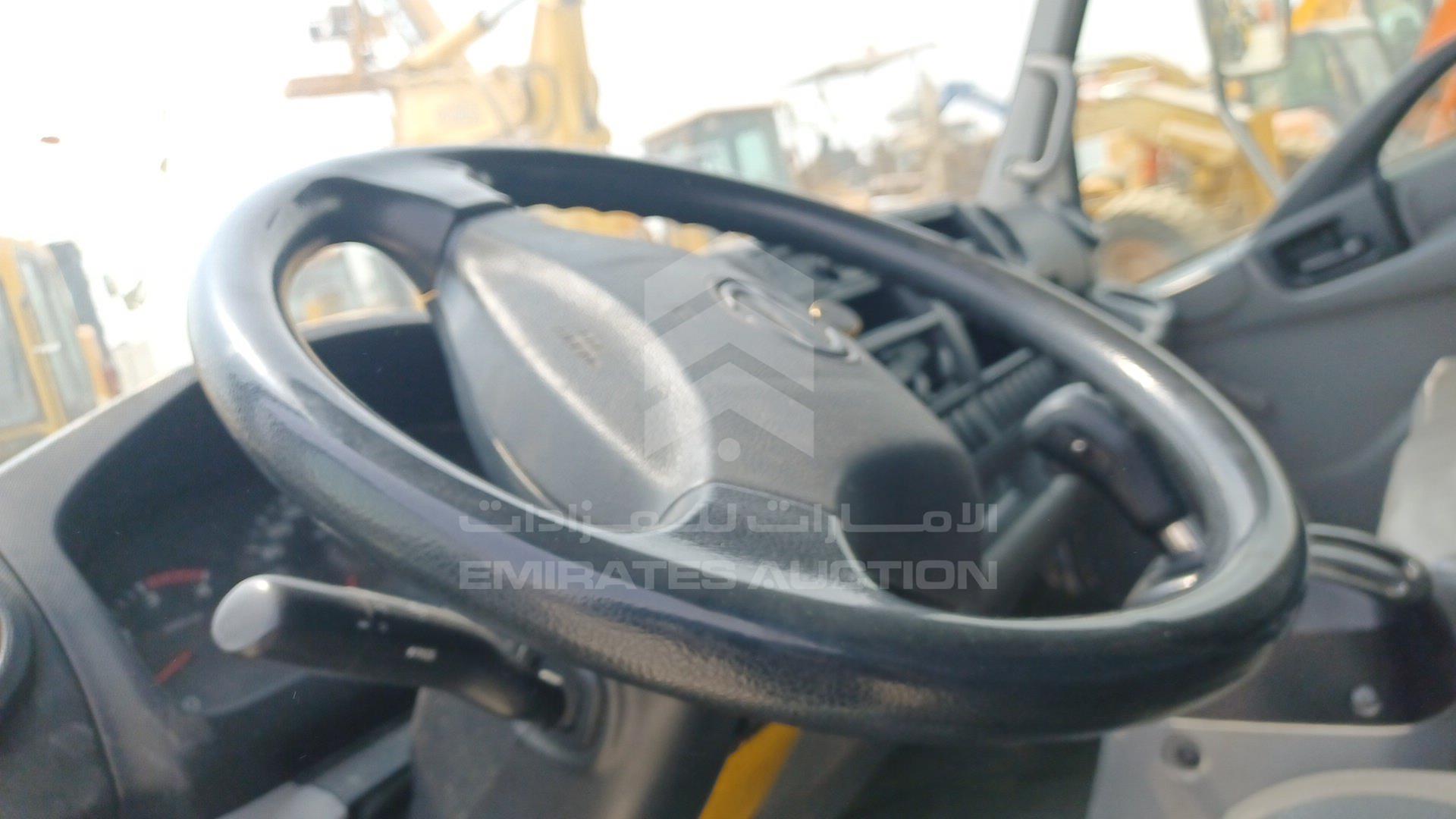 2015 HINO 300 VIN: JHHUCK1H3FK012131