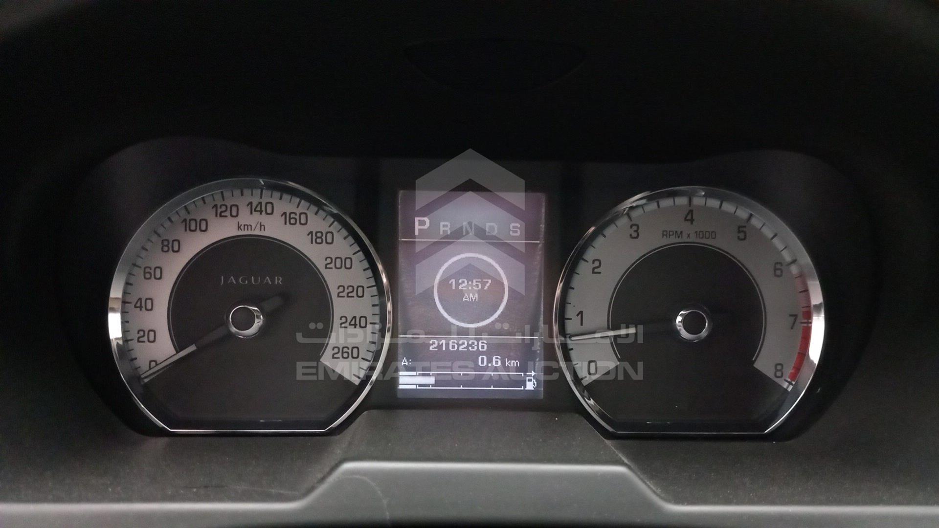 2011 JAGUAR XF VIN: SAJAA05D2BFS04944