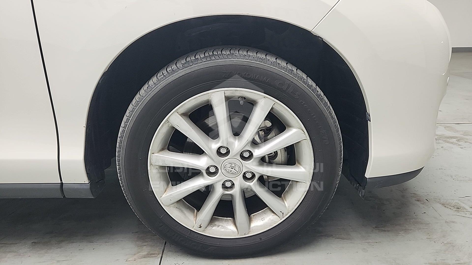 2019 TOYOTA PREVIA VIN: JTNGE52M8K7175485